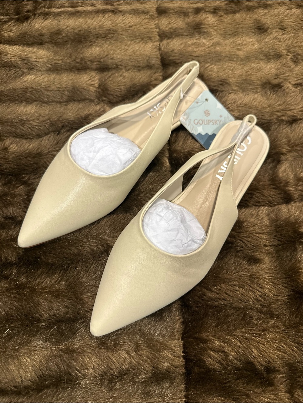 Women's Cream Pointed Slingback Flats size 8